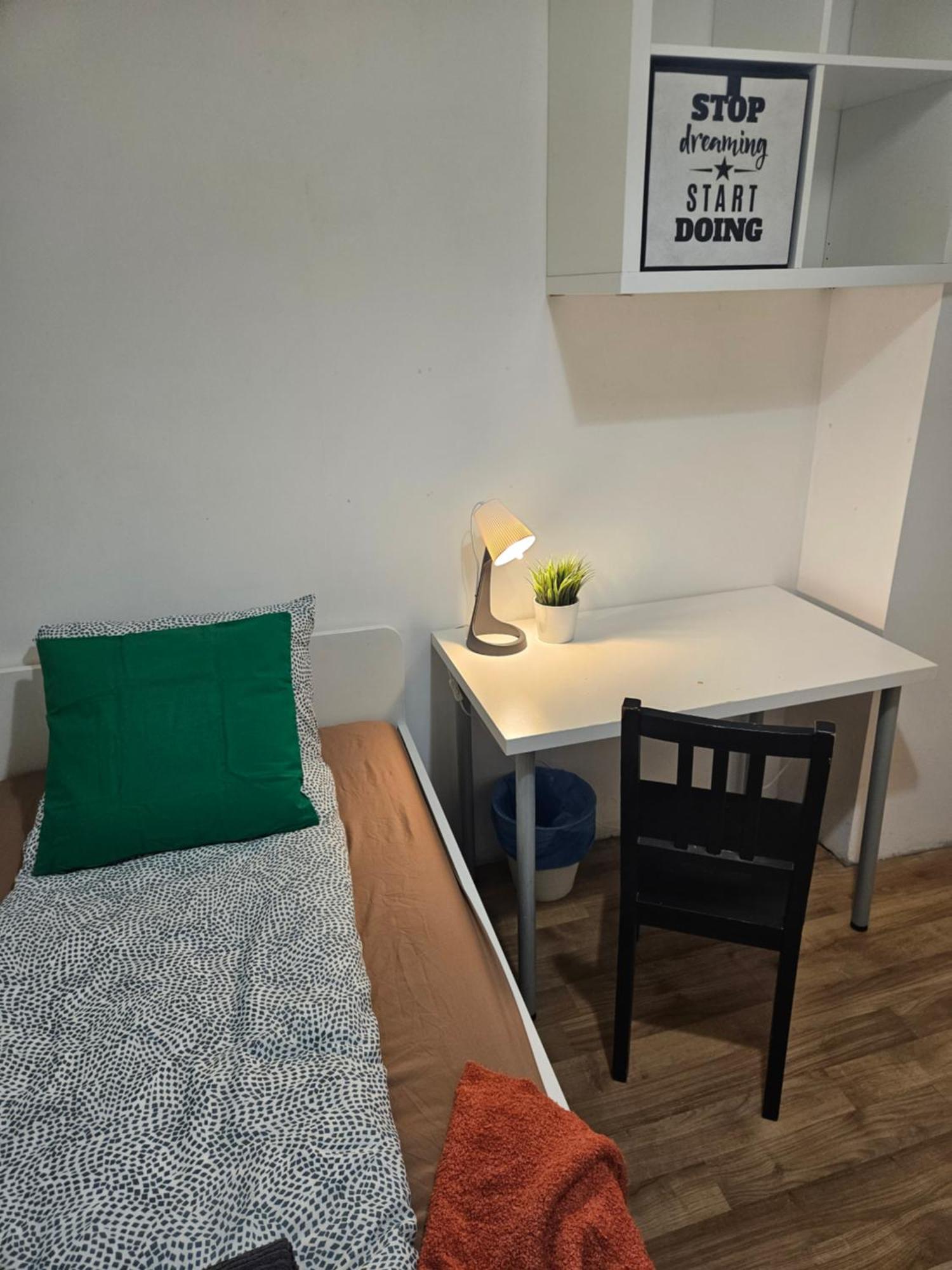 Vibe Hostel *